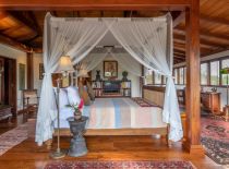 Villa East Indies, Master Bedroom